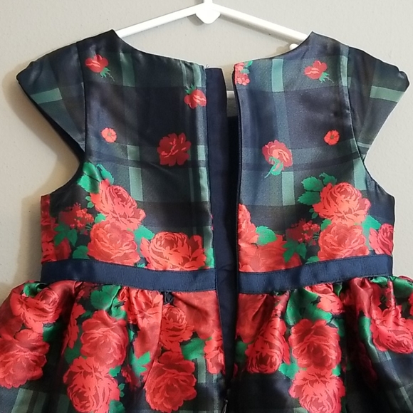 NWT Youth Tommy Bahama Gown - Picture 8 of 8